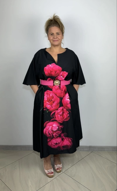 Sukienka czarna maxi krótki rękaw- wzór różowe pąki